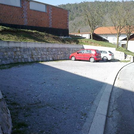 Bed And Breakfast Spelca Pivka Exterior foto