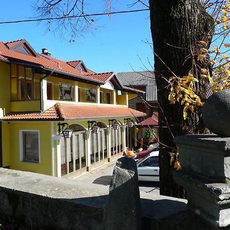 Bed And Breakfast Spelca Pivka Exterior foto